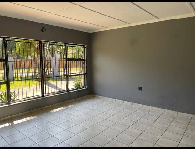 4 BEDROOM HOUSE FOR SALE IN SASOLBURG CENTRAL